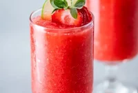 Frozen Strawberry Daiquiri Cocktail Recipe