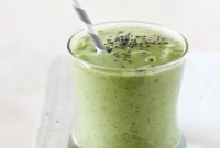 Avocado Detox Green Smoothie