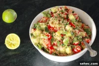 Zesty Quinoa Salad with Lemon Herb Dressing