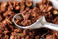 Homemade Dark Chocolate Granola