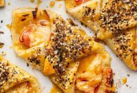 Ham and Cheese Puff Pastry Bundles Recipe