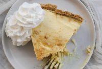 10 Minute No Bake Vanilla Pudding Pie with Graham Cracker Crust