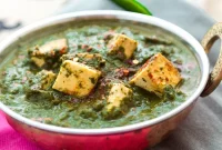 Palak Tofu Indian Spinach Curry