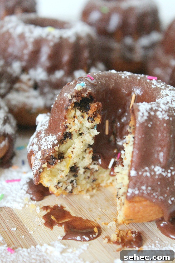 Mini Orange Bundt Cakes with Nutella Chocolate Glaze 11 Mini orange bundt cakes