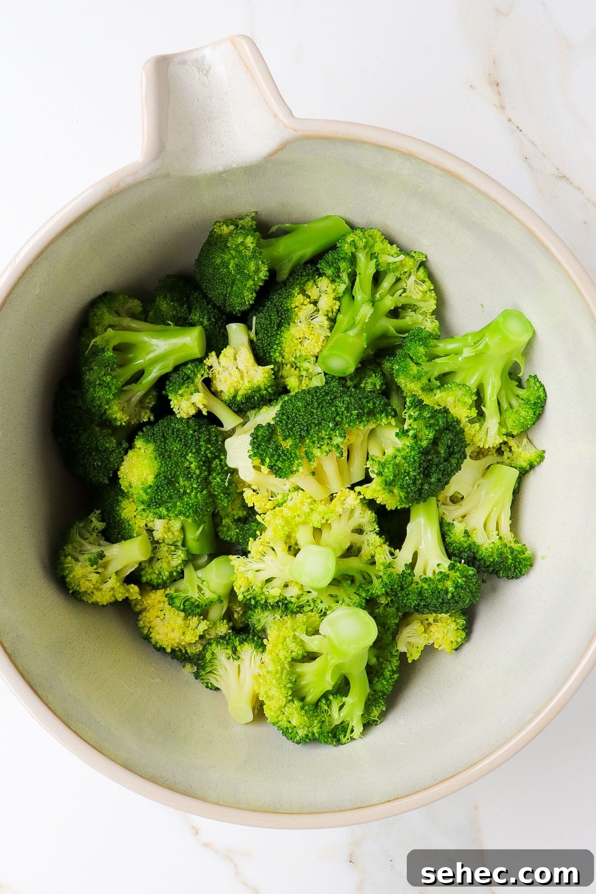 Korean Broccoli Banchan Side Dish Recipe 6 Steamed broccoli in a bowl.