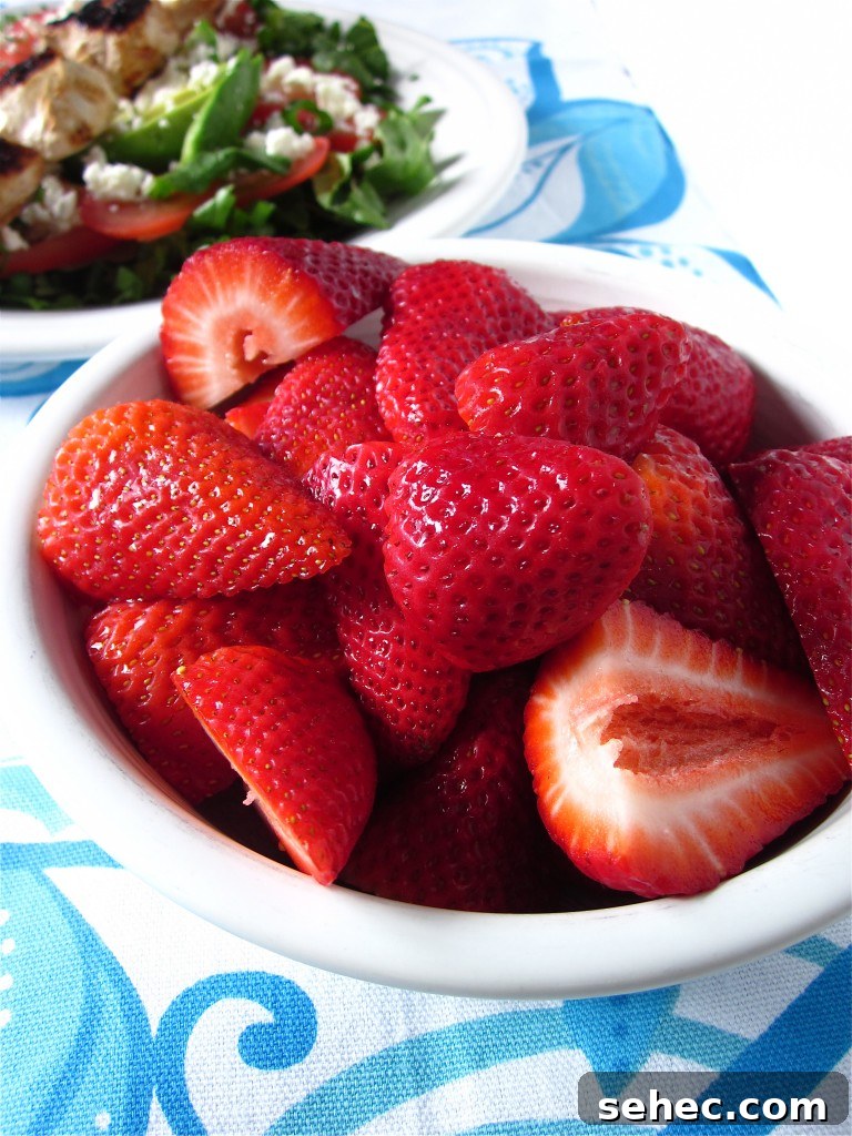 Chicken Kebab Salad with Cucumber and Yogurt Dressing 6 Fresh strawberries served with chicken kebab salad