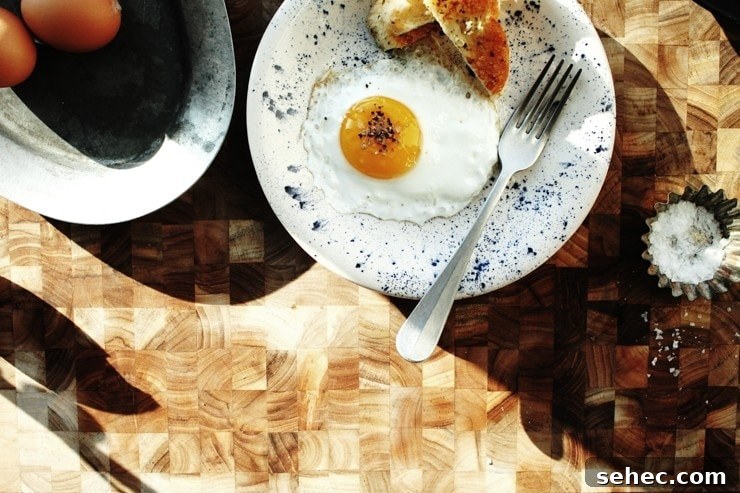 How to Fry an Egg Perfectly Every Time 10 Sunny-side-up fried egg with toast