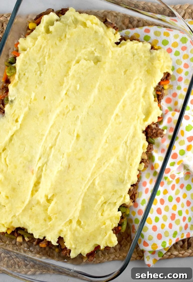 Traditional Shepherds Pie Recipe with Lamb and Mashed Potatoes 4 Traditional Shepherd's Pie