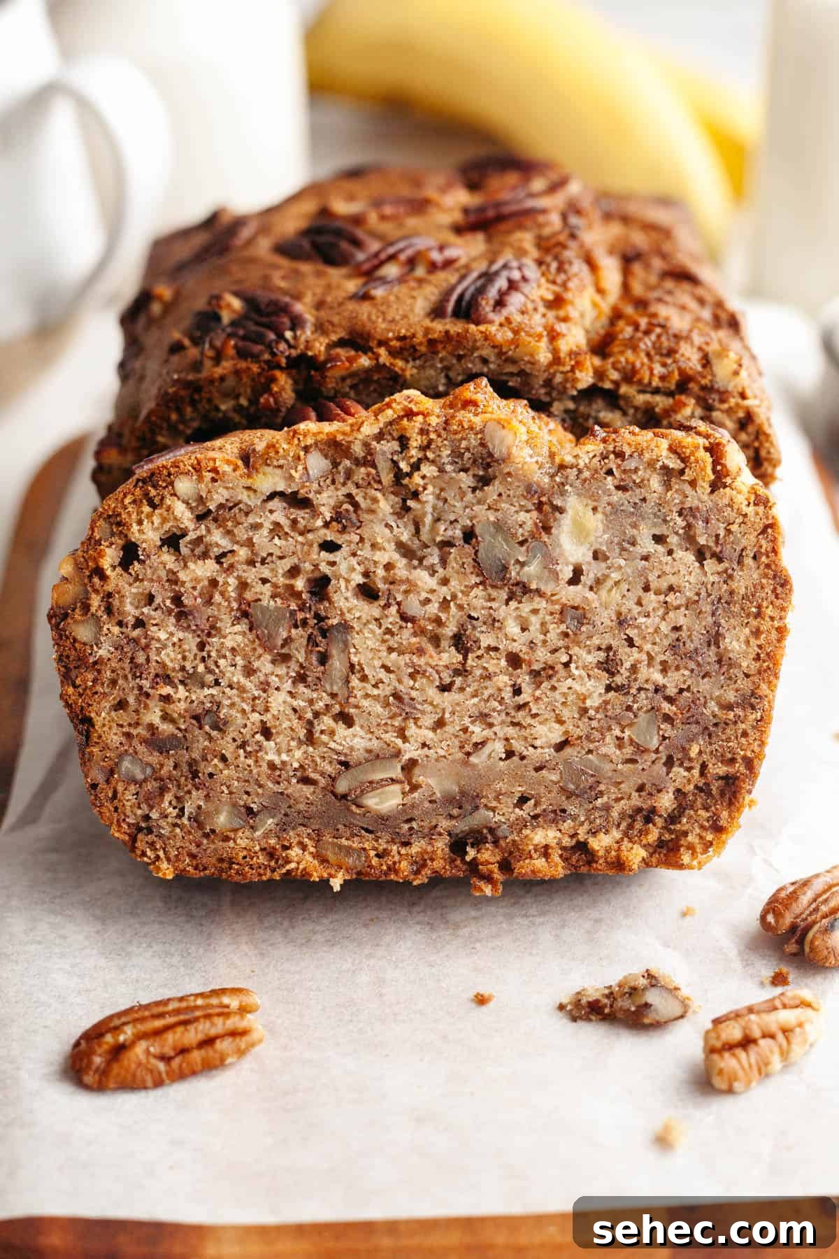 One Bowl Brown Butter Cinnamon Banana Bread with Pecans 2 Brown butter cinnamon banana bread with pecans.
