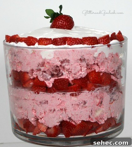 Make Ahead Strawberry Fluff Dessert Recipe 7 Layered strawberry fluff dessert