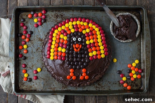 Thanksgiving Chocolate Brownie Turkey Tart 4 This chocolate brownie turkey tart is a fun Thanksgiving dessert! Ready in 1 hour!