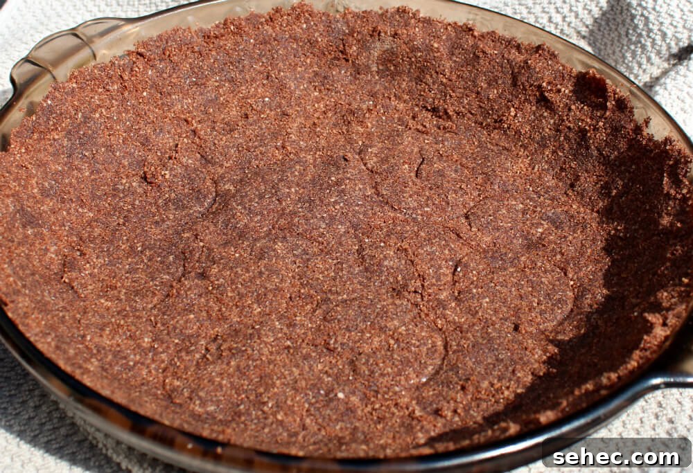 Keto Chocolate Pumpkin Mousse Pie Recipe 3 Chocolate Keto Pumpkin Mousse Pie2
