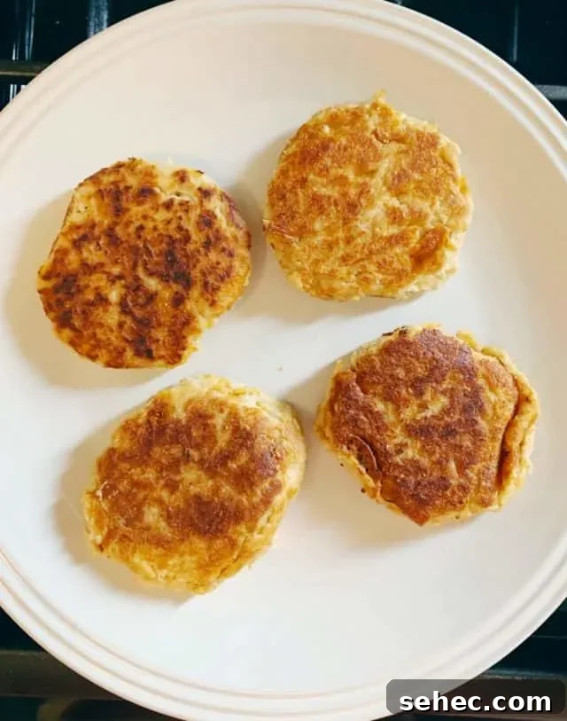 Low Carb Old Bay Tuna Cakes Recipe 8 serve old bay keto tuna cakes
