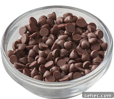 Rustic Single Layer Chocolate Cake Recipe 14 Chocolate ganache glaze for cake