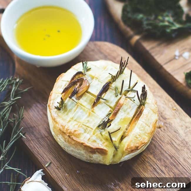Keto Baked Camembert