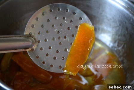Drying candied orange peel