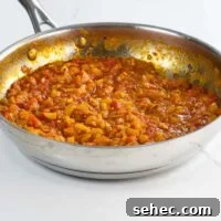 bell pepper sauce in a pan