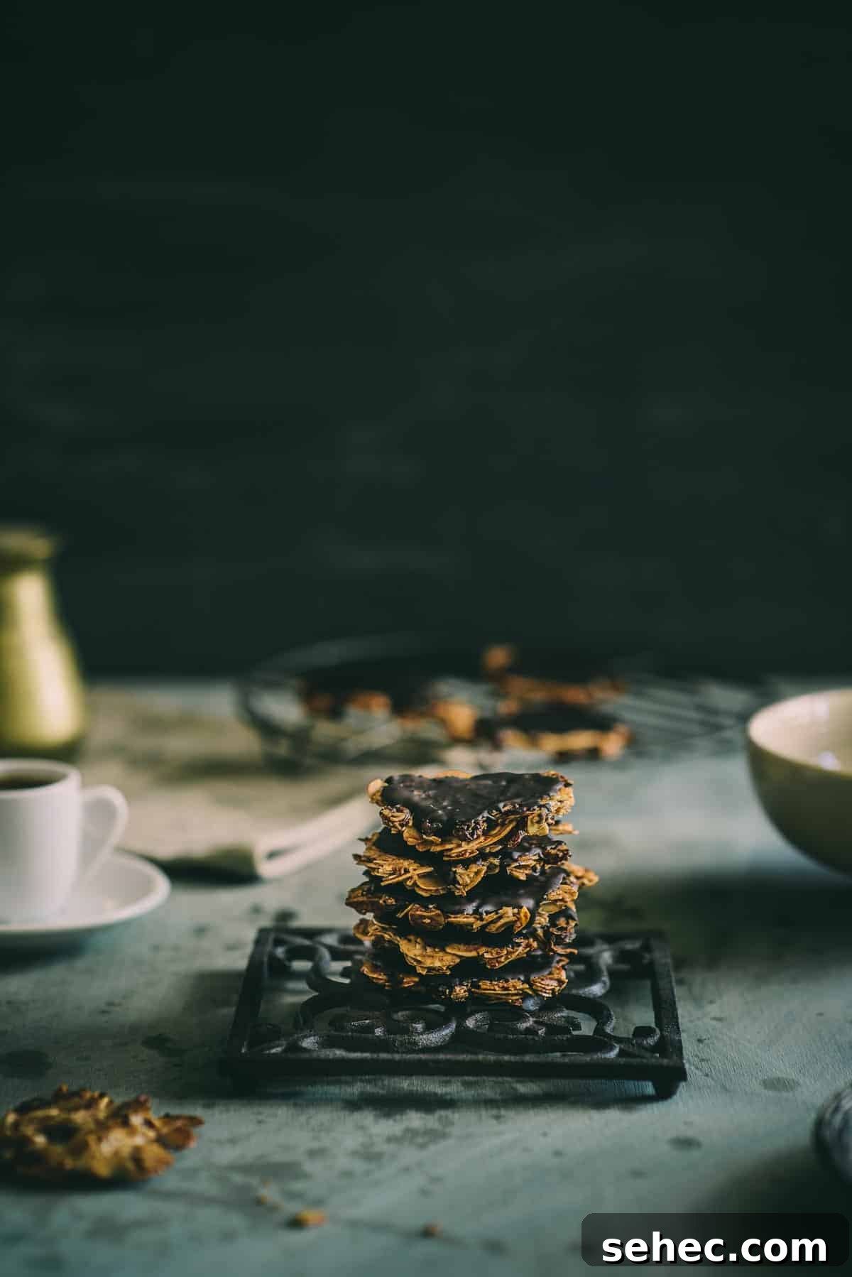 Baklava Florentine Cookies with Pistachios and Honey 2 chocolate florentines recipe