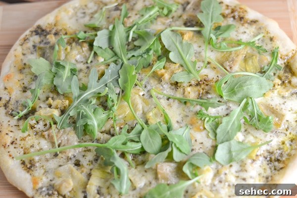 Artichoke Mozzarella Pizza with Arugula Pesto 2 Artichoke, Mozzarella and Arugula Pesto Pizza