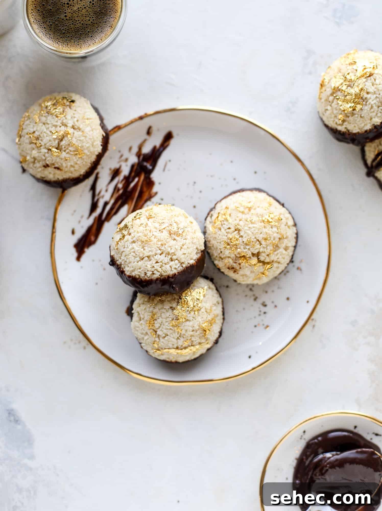 Irish Cream Coconut Macaroons Recipe 7 Classic chewy, slightly gooey coconut macaroons dipped in an irish cream chocolate ganache. Easy to make and gluten free too! I howsweeteats.com #irishcream #coconutmacaroons