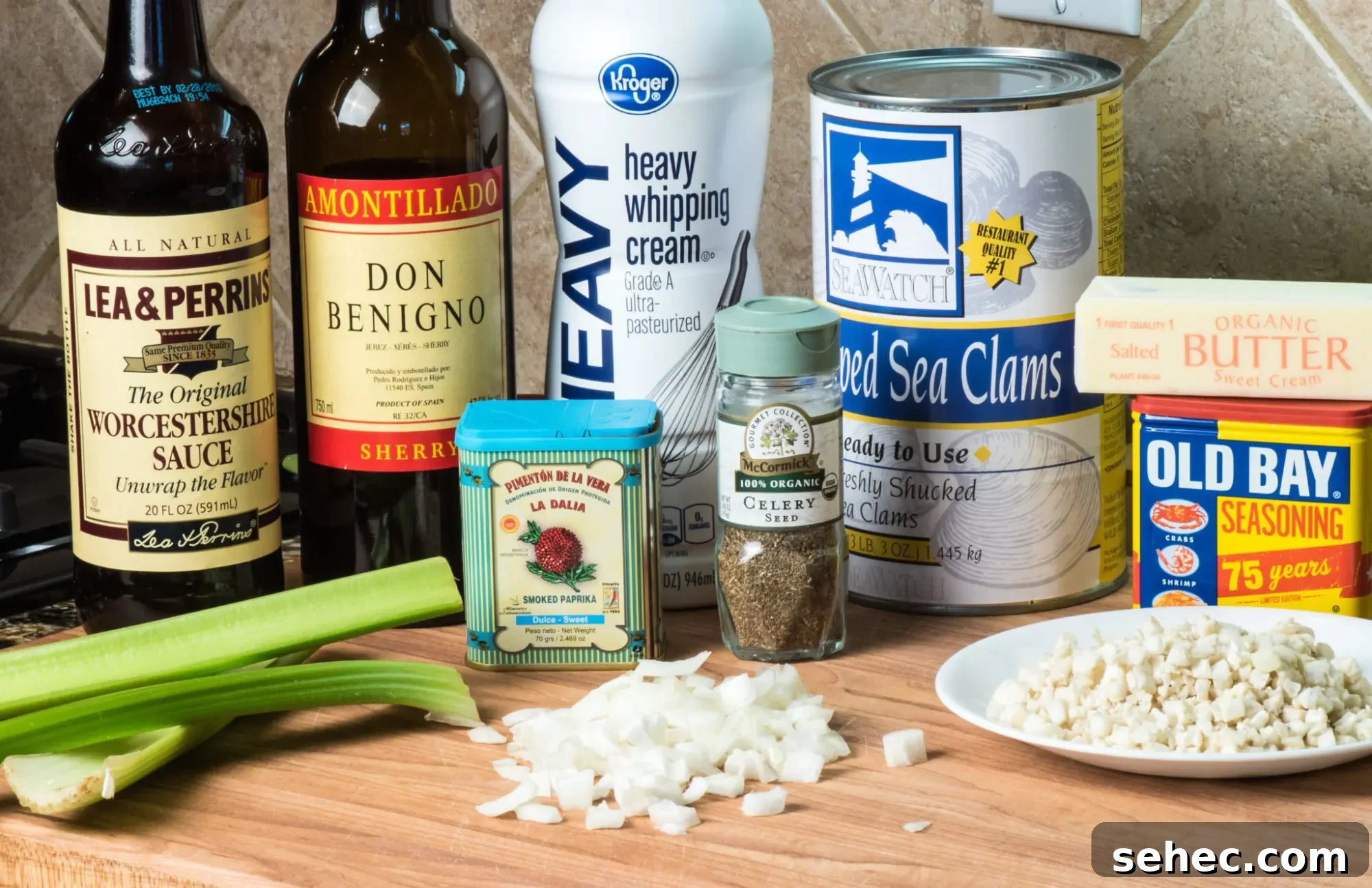 Low Carb Clam Chowder Recipe 4 Low carb clam chowder ingredients on a cutting board