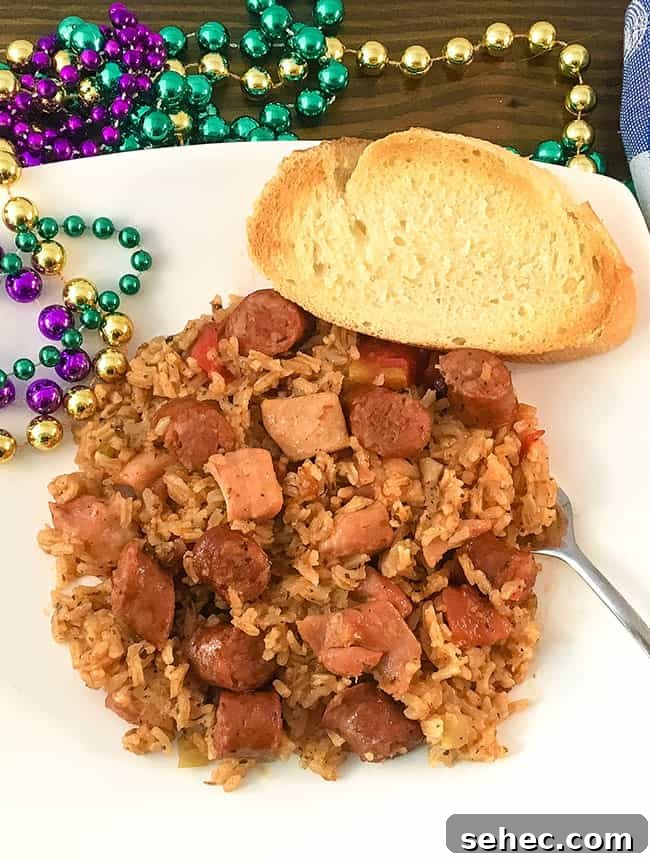 Cajun Chicken and Sausage Jambalaya Recipe 7 finished cajun jambalaya served with french bread