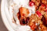 Gluten-Free Apple Cranberry Crisp with Crunchy Oat Topping