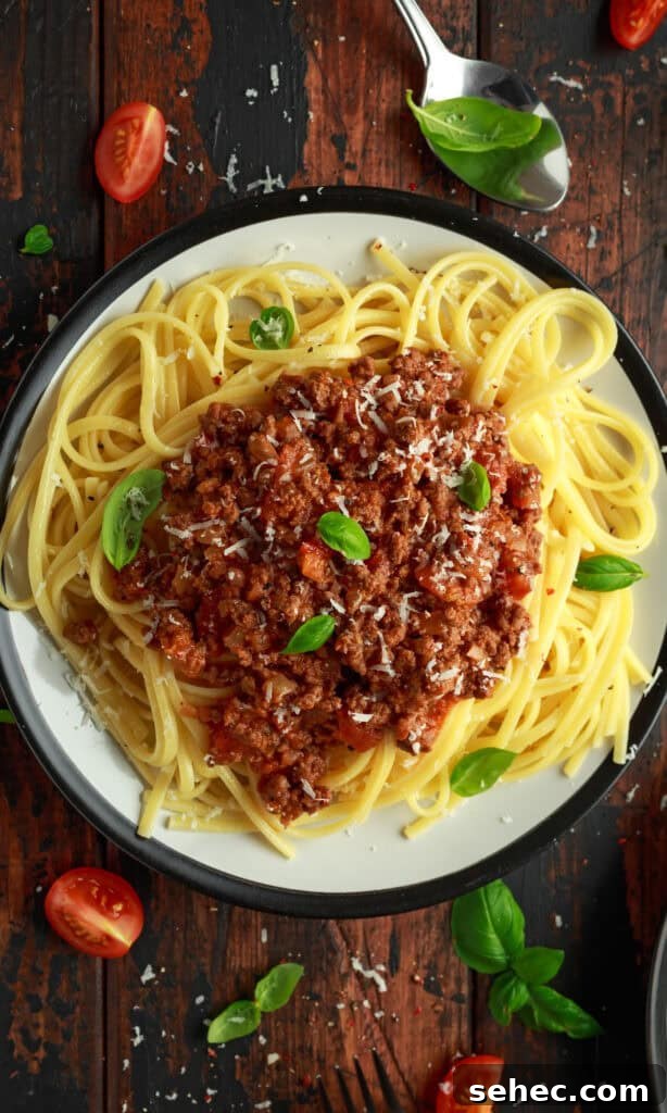 plate of best ever spaghetti sauce recipe.