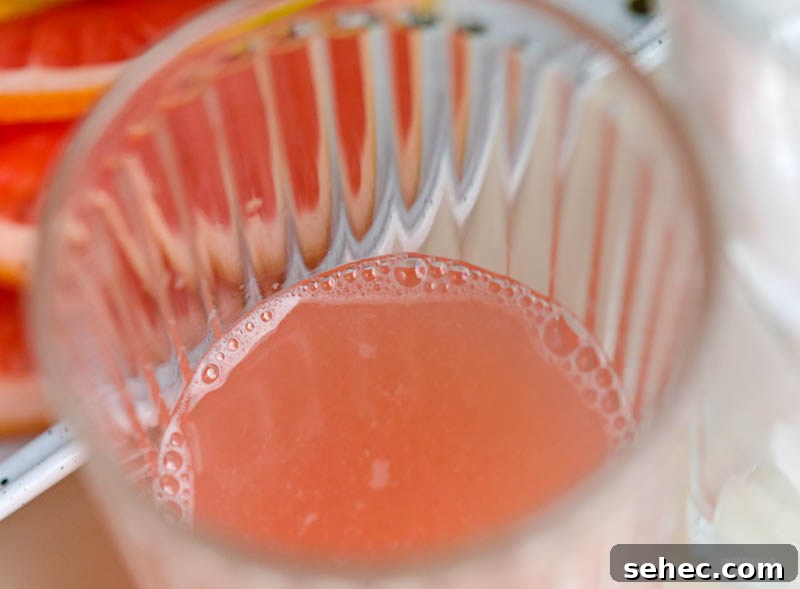 Grapefruit Gin Martini Cocktail Recipe 6 how to squeeze grapefruit